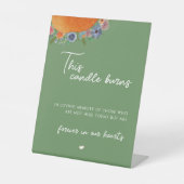 このロウソクは緑で愛の記憶に燃え結婚る 台座サイン (正面)