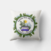 このヴァンライフキャンプを愛パーソナライズされたする クッション (裏面)