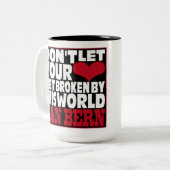 この世でハートを壊すな ツートーンマグカップ (正面左)