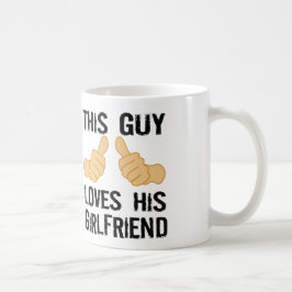 この人は彼のガールフレンドを愛します コーヒーマグカップ