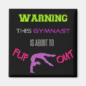 この体操警告選手はマグネットを裏返ししようとしている マグネット (正面)