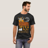 この保険の引受人は10月31日のハロウィーを愛する Tシャツ (正面フル)