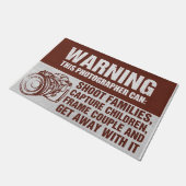 この写警告真のカメラマンがマットでおもしろいきる ドアマット (アングル)