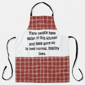 この台所に食べは多くの人が入っていて、行ってしまった エプロン (正面)