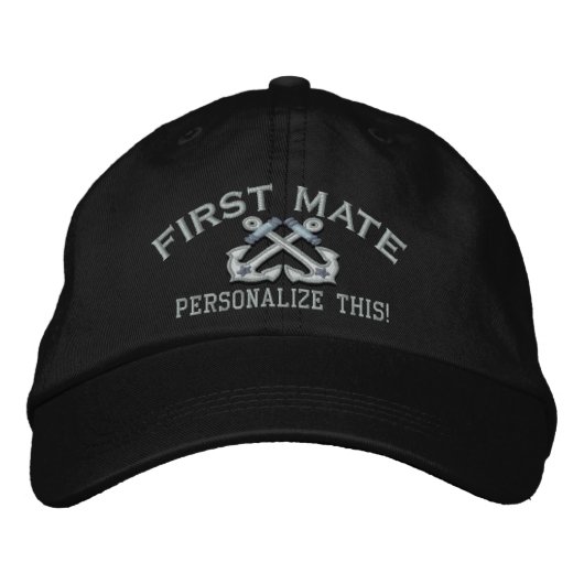 この名前の場所をFirst Mateでパーソナライズ航海のする 刺繍入りキャップ (正面)