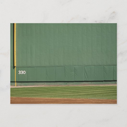 この壁は「緑の怪物」として知られている。 ポストカード (正面)