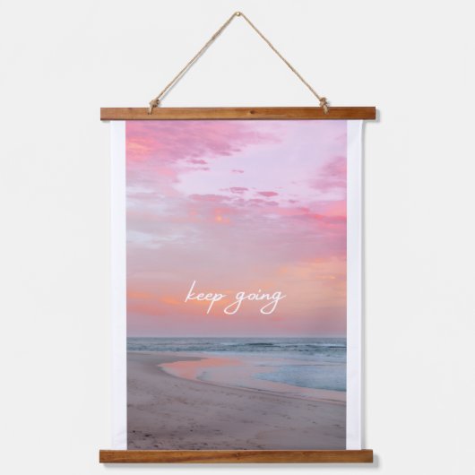 この壁意欲を起こアートに毎日自分自身を向けて 吊り下げ型タペストリー (正面)