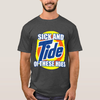この女たちにうんざりな友達 Tシャツ