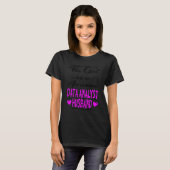 この女の子にはデータアナリス素晴らしトの夫がいる Tシャツ (正面フル)