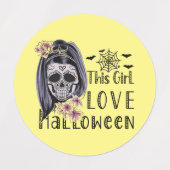 この女の子はハロウィーンを愛する ラベル (デザイン1)