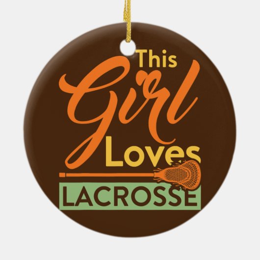 この女の子はラクロス選手のスティックを愛する セラミックオーナメント (裏面)
