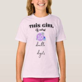 この女の子は今10の2桁のTシャツだ Tシャツ