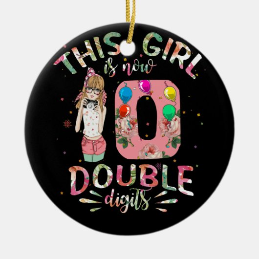 この女の子は今10の2桁10誕生日 セラミックオーナメント (正面)