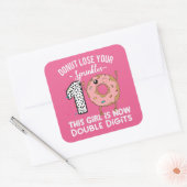 この女の子は今2桁の10誕生日ドーナツ スクエアシール (封筒)