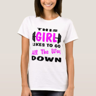 この女の子は徹底的にやるのを好みます Tシャツ