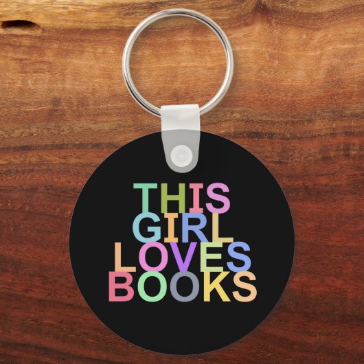 この女の子は本のキーチェーンが大好き キーホルダー (裏面)