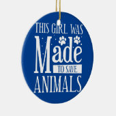 この女の子は獣医救に造られた セラミックオーナメント (右)