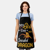 この女の子は髭を生やしたドラゴントカゲが大好き エプロン (着用した状態)