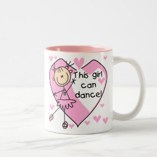 この女の子はTシャツおよびギフトを踊ることができます ツートーンマグカップ