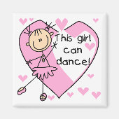 この女の子はTシャツとギフトが踊れる マグネット (正面)