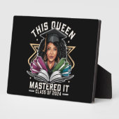 この女王は2024年卒業のクラスをマスター フォトプラーク (側面)