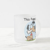 この子犬の誕生日Tシャツとギフト フロストグラスマグカップ (正面右)