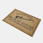 この家で私たちはギタ遊ーを ドアマット (アングル)