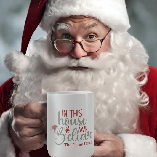 この家で私たちは信じ可愛いカスタムクリスマス コーヒーマグカップ