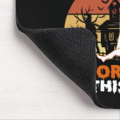 この家にいくつかの恐怖があるおもしろいレトロハロ マウスパッド (コーナー)