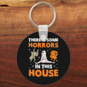 この家には恐怖がおもしろいことわざ1 キーホルダー (正面)