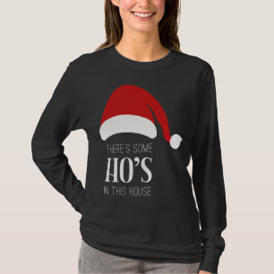 この家にはHO(女の子)がいるよ 面白いクリスマス サン Tシャツ