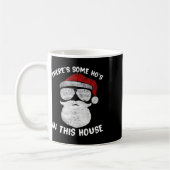 この家にホーのホーがいるよ、面白いサンタC コーヒーマグカップ (左)