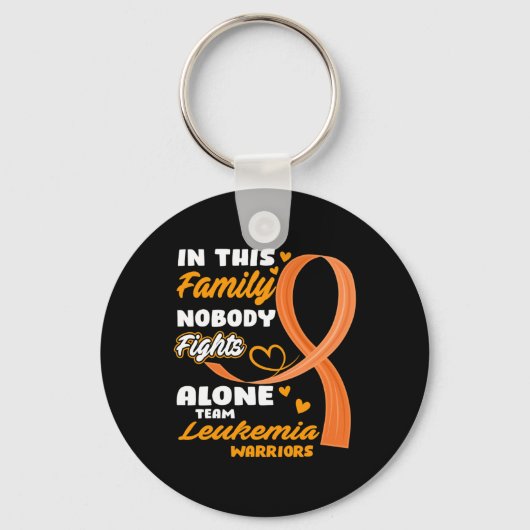 この家族では一人でチーム白血病Wと戦う人はいない キーホルダー (正面)