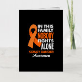 この家族では一人で腎臓がんと闘う人はいない 箔グリーティングカード (正面)