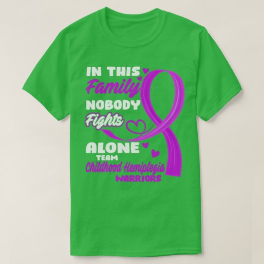 この家族では誰も一人でチームの幼少期に戦わない Tシャツ (デザイン正面)