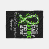 この家族は単独で非ホジキンリンパ腫と戦う フリースブランケット (正面(横))