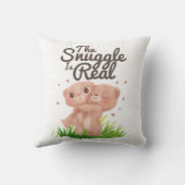 この寄り合いは実在可愛い熊の抱き合いだ クッション (裏面)