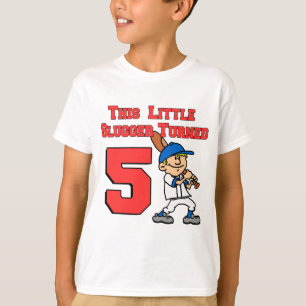 この小さい強打者は5野球を回しました Tシャツ