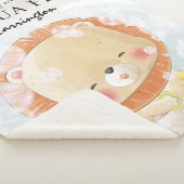 この小さな男の子のために |女の子がライオンカブ祈を持っている シェルパブランケット (3/4)