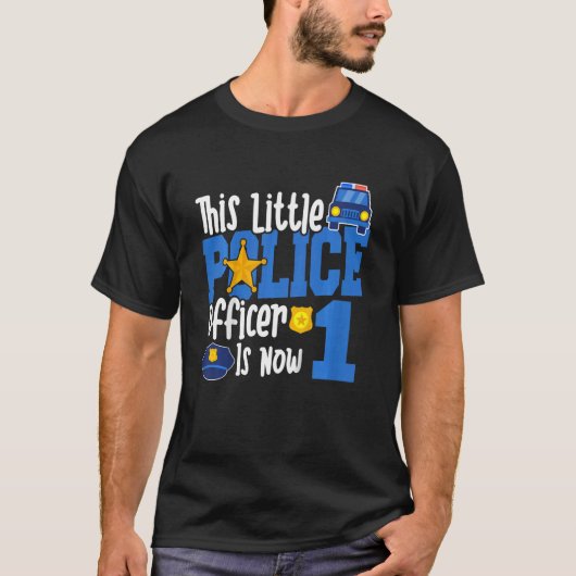 この小さな警察官の子供たちは今1年だ Tシャツ (正面)