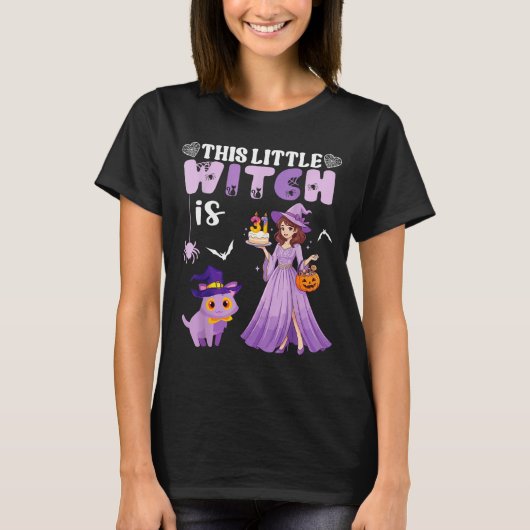この小さな魔女は31歳の誕生日 Tシャツ (正面)