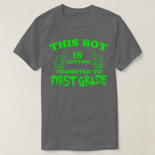 この少年がG級に昇進している子供 Tシャツ (デザイン正面)