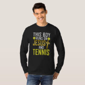 この少年はイエスとテニス少年で動く Tシャツ (正面フル)