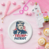 この悪夢がトランプ2025を終了するまで待てない ペーパープレート (パーティー)