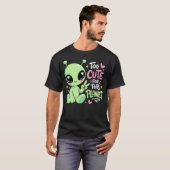 この惑星には可愛すぎる!宇宙人 Tシャツ (正面フル)