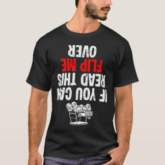 この文字が読めるなら裏返してね ゴルフカート Tシャツ