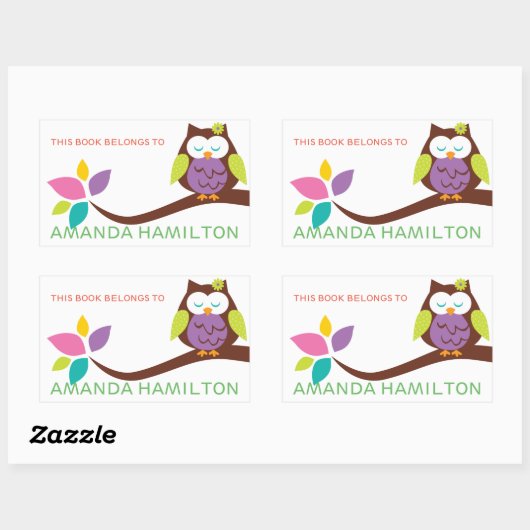 この本は枝の上のピンクのかわいいフクロウに属している 長方形シール (シート)