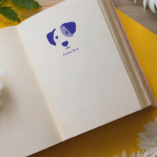 この本パーソナライズされたは次に掲げる者に属する幸福な犬 セルフインキングスタンプ