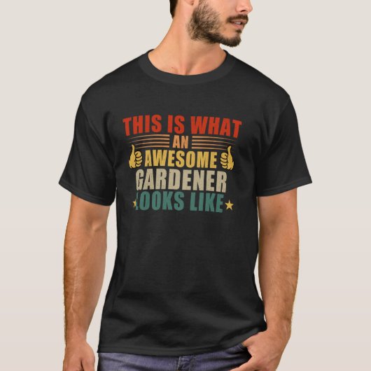 この格好いいガーデナーの顔つき Tシャツ (正面)