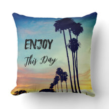 この楽しむ日装飾用クッション